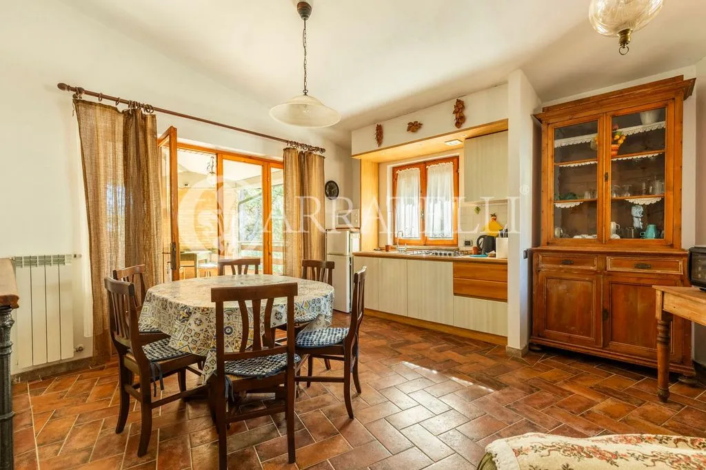 Salle à manger - Luxury Villa with Panoramic Pool near Massa Marittima