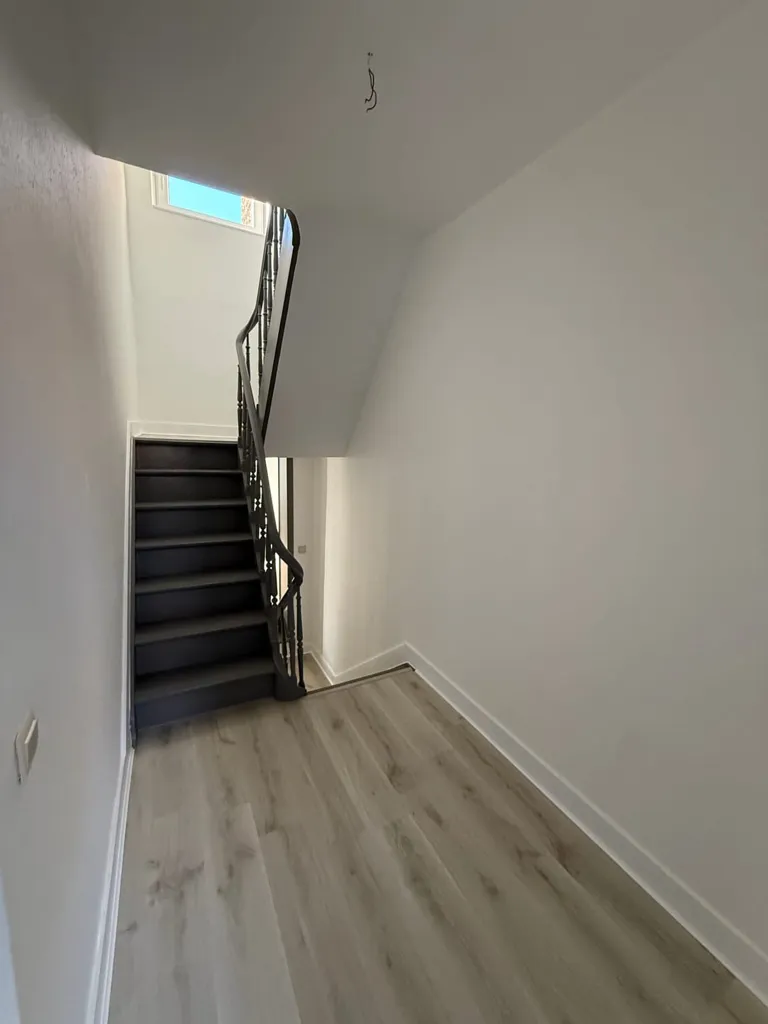 Stanze - Just Renovated Three-Faced House in Perwez