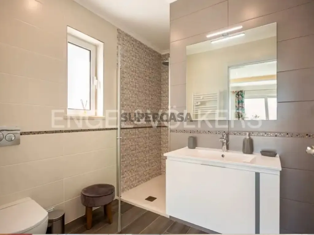 Vannitoad - Modern Villa with Sea Views in Lagoa