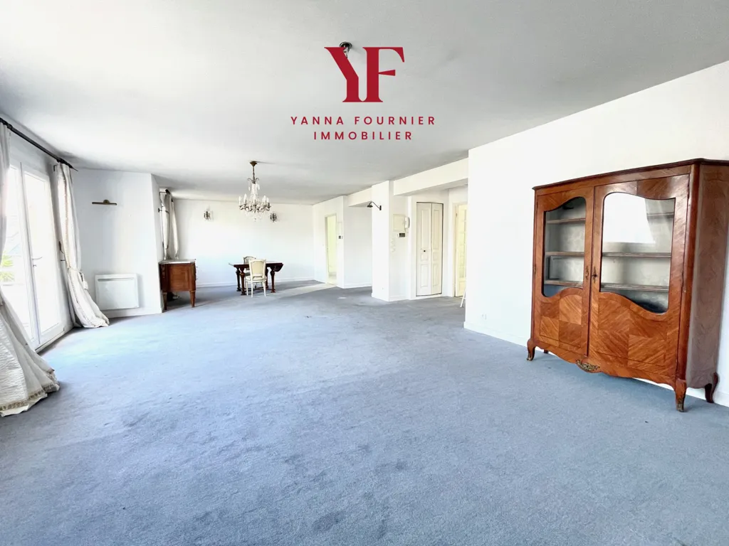 Séjour - Immeuble Rénové avec Local Professionnel et Appartement à Plougastel-Daoulas