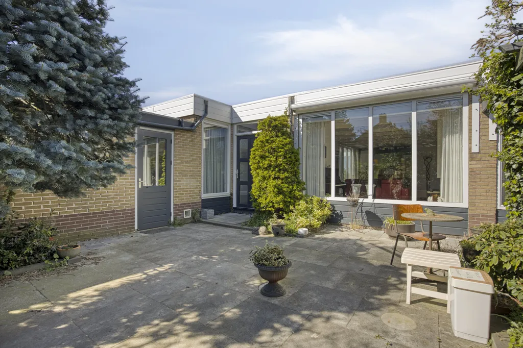 Terrass - Bungalow with Water View in Oosthuizen
