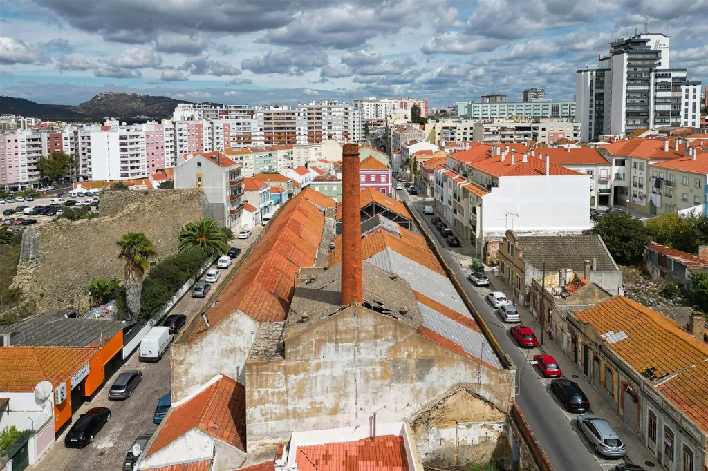 Vue aérienne - 63-Unit Development in Setúbal