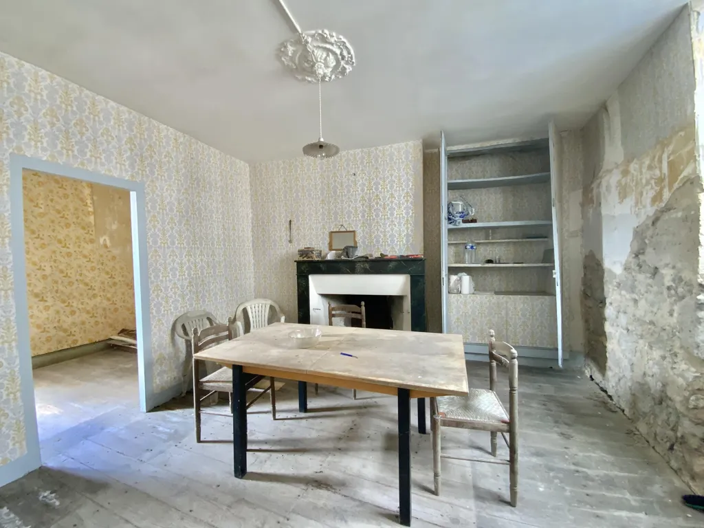 Salle à manger - Maison à Rénover dans le Village de Mézin