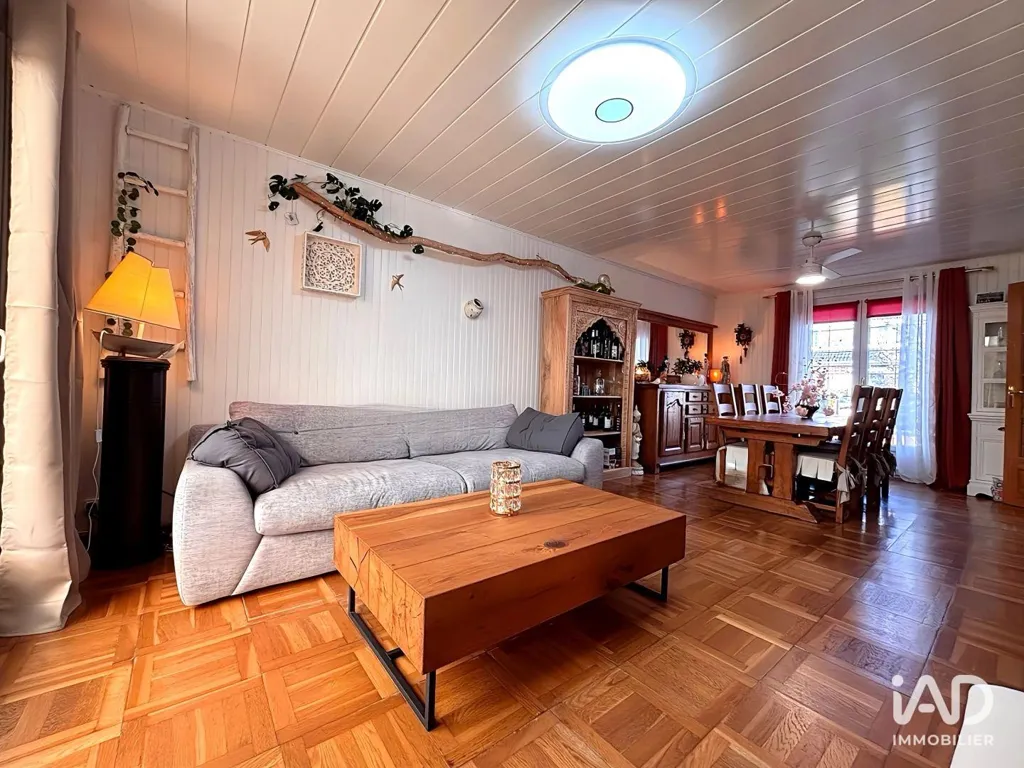 Elutuba - Semi-detached House with Garden in Fenain