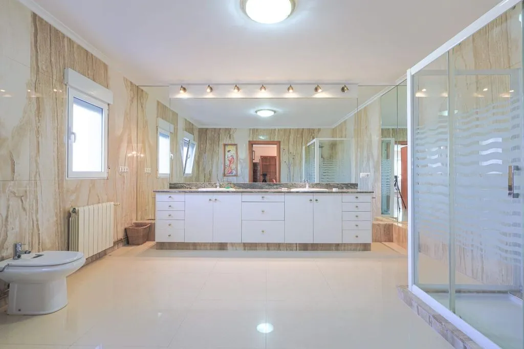 Salles de bain - Luxury Villa with Pool in Torrevieja