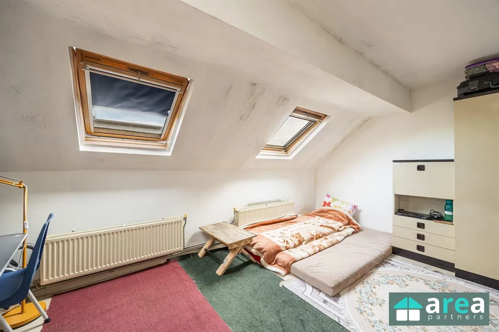 Toad - Renovatable House with Central Location in Antwerp