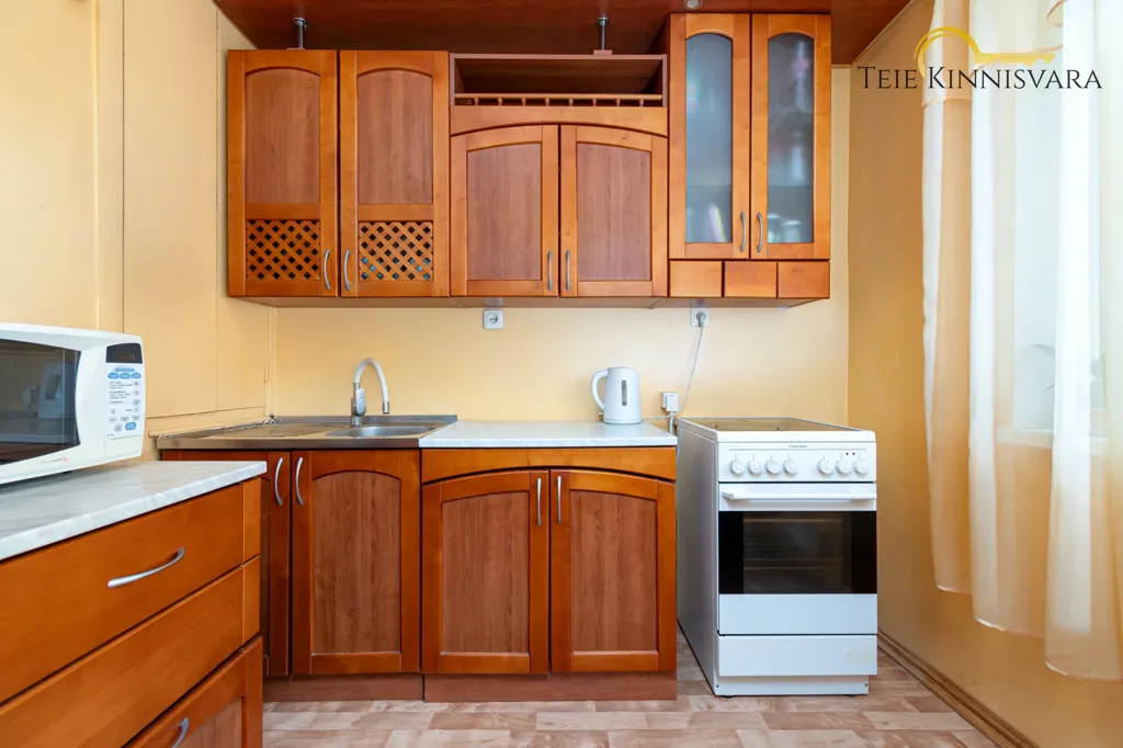 Cuisine - Apartment with Storage in Lasnamäe, Tallinn