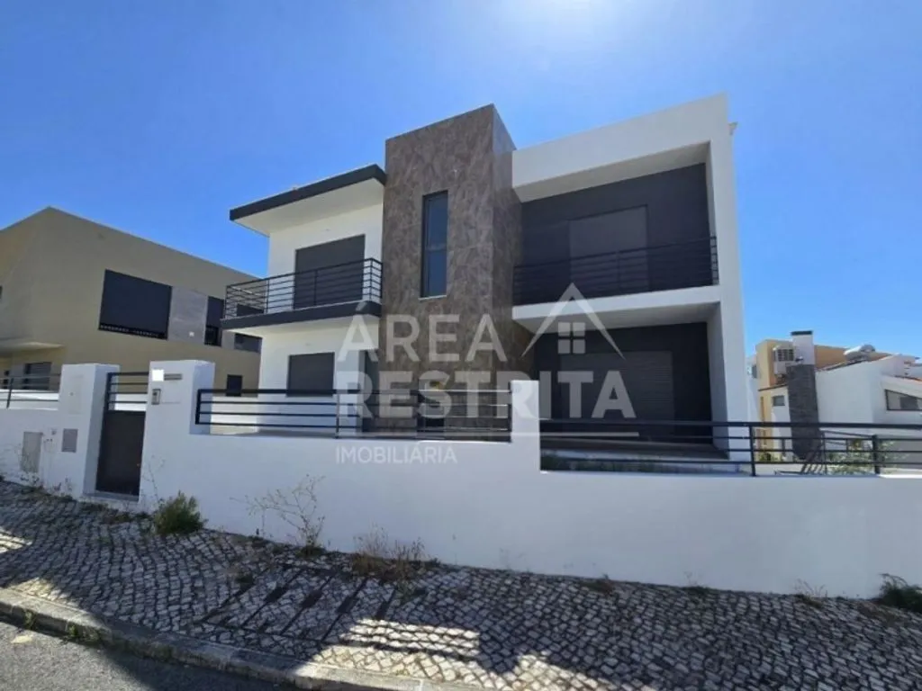 Extérieur - Luxury Detached House with Garden in Almada