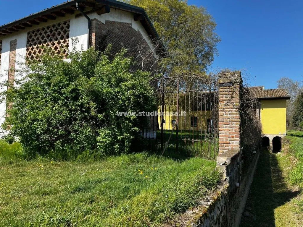 Välivaade - Restored Millhouse with Two Homes in Gombito