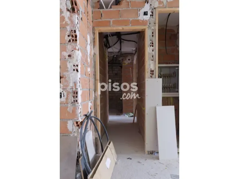 hallway_entrance