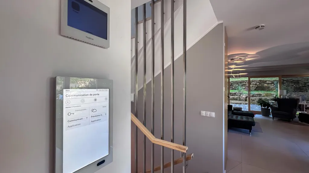 Rooms - Luxury House with Solar Panels in Sandweiler