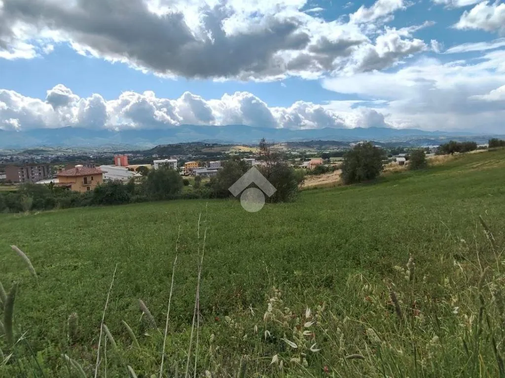Garden - Buildable Residential Plot in Luzzi