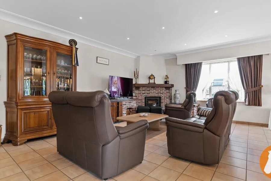 Elutuba - Equestrian Facility with Villa in Mechelen