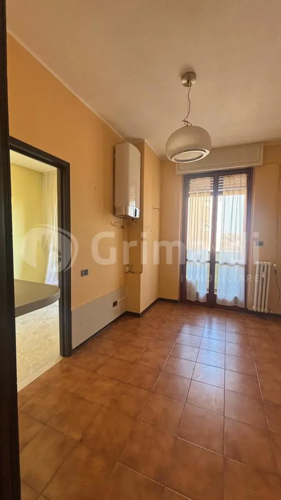Elutuba - Apartment with Triple Aspect in Abbiategrasso