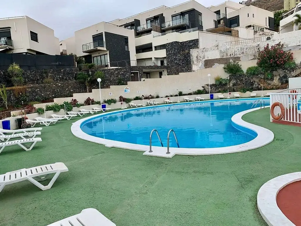 Seafront Apartment with Pool in Tabaiba