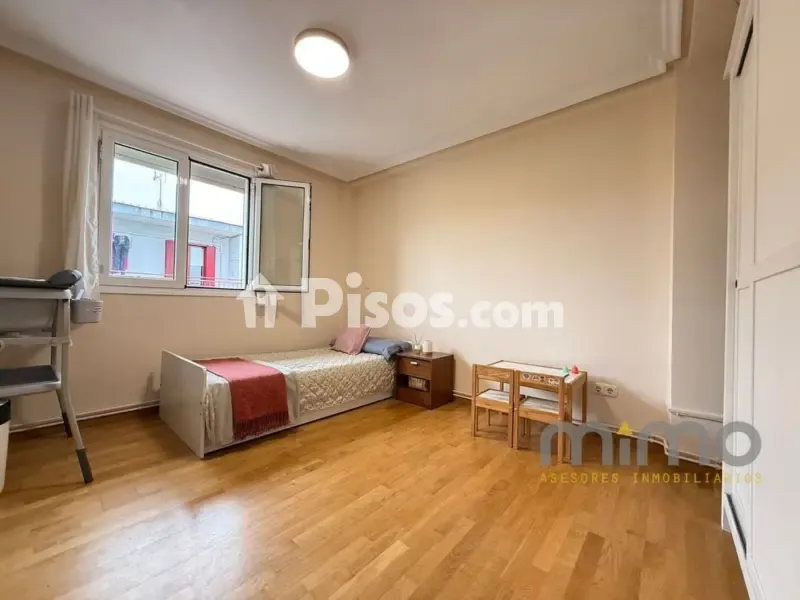 Chambres - Spacious Apartment with Balcony in Irún