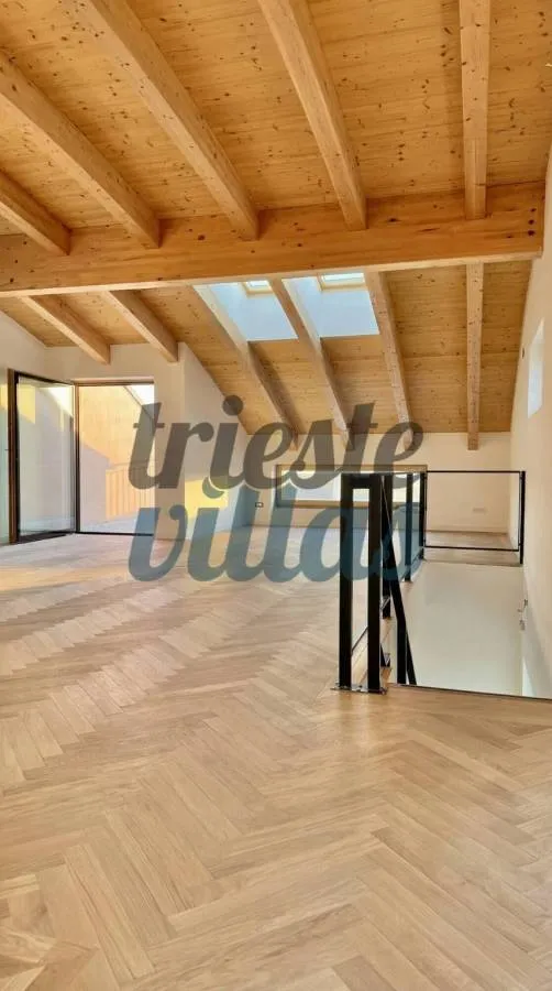 Stanze - Duplex Apartment with Sea View in Trieste