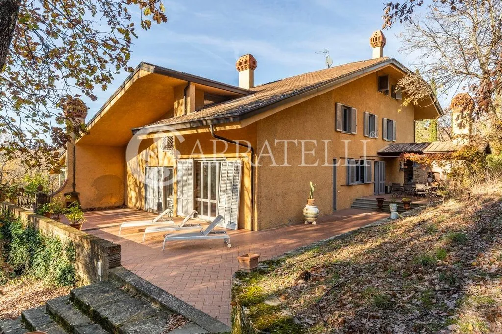 Välivaade - Rationalist Villa with Pool in Arezzo