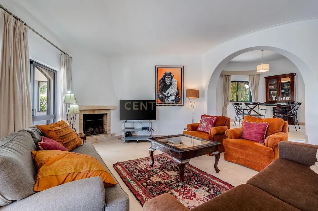 Living Room - Sea View Villa with Pool in Alvor