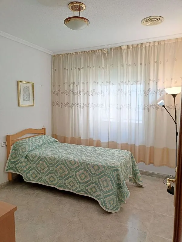 Chambres - Furnished Flat with Balcony in El Infante