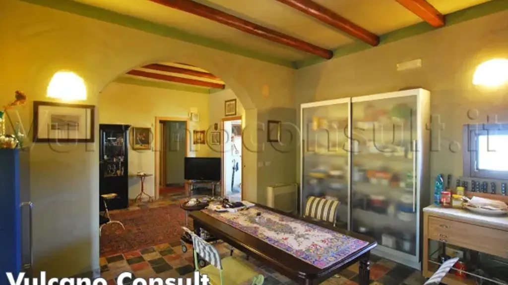 Salle à manger - Rustic Villa with Garden in Lipari