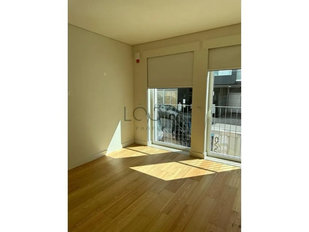 Pièces - Luxury Duplex with Pool in Lisbon
