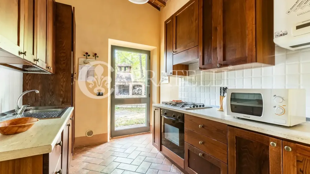 Cuisine - Rustic Property with Pool in Sarteano