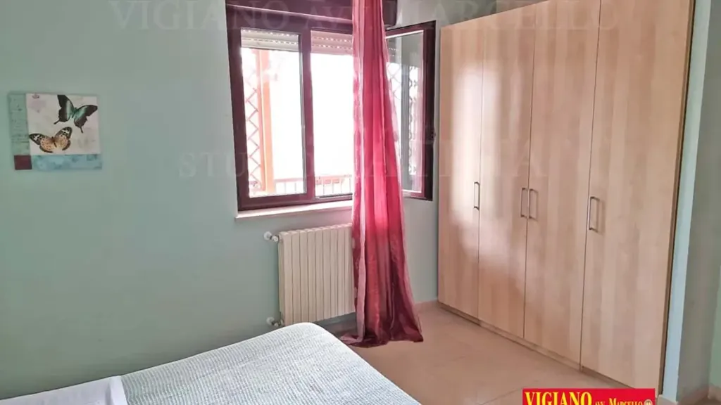 Chambres - 2-Bedroom Apartment with Balcony in Foggia