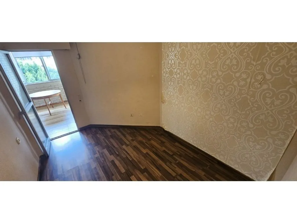 Toad - Luxury Flat with Glazed Terrace in Carranque, Málaga