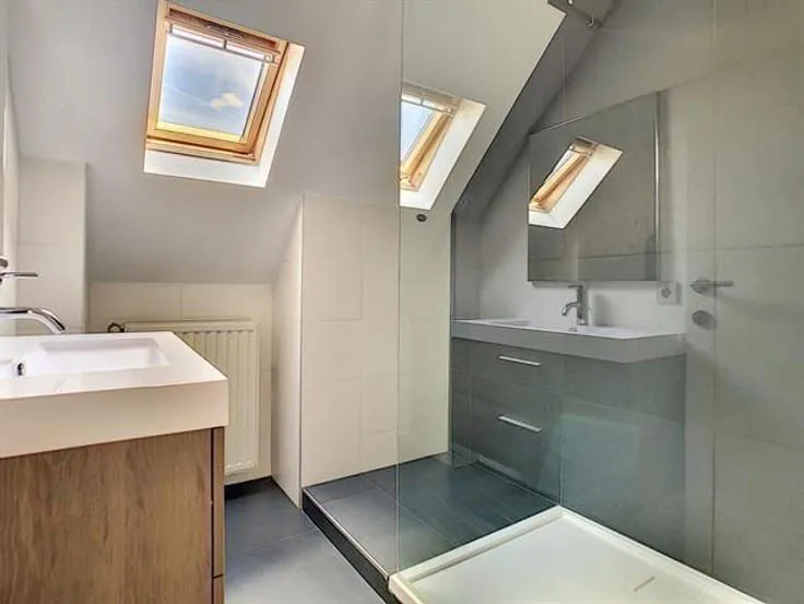 Maison 4 chambres à BE