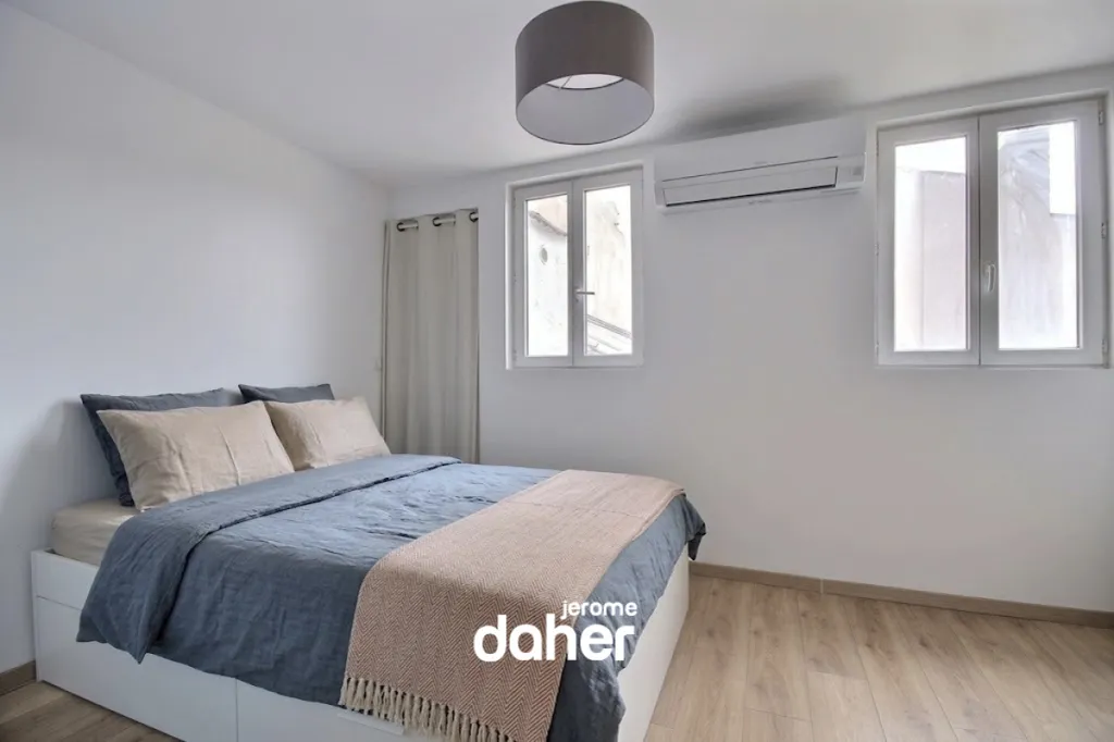 Magamistoad - Bright 2-Bedroom Apartment in Marseille Centre