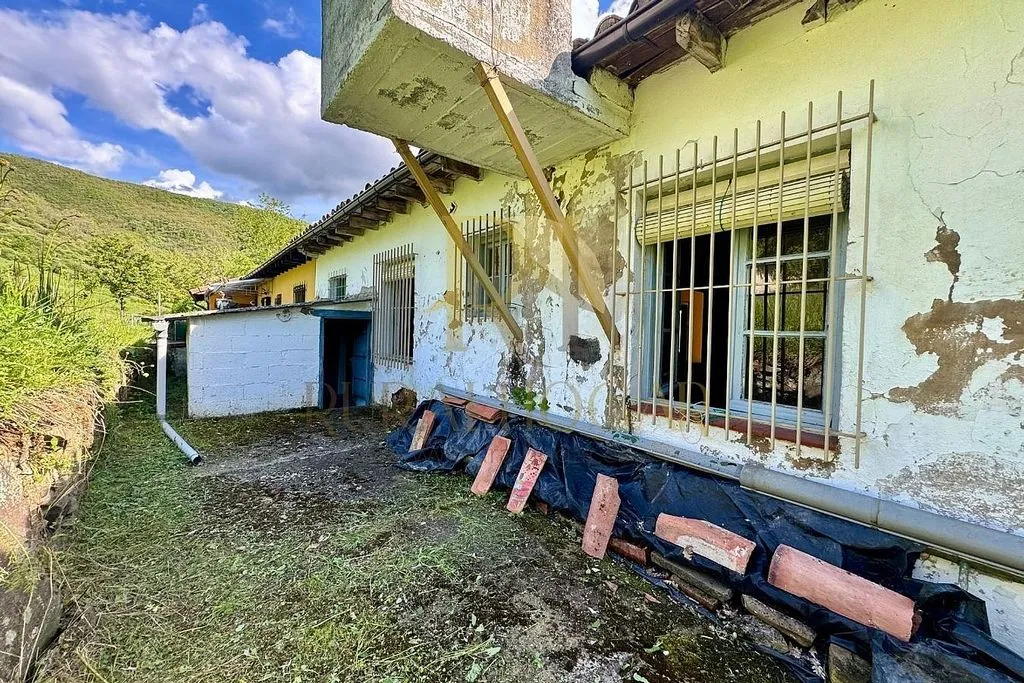 Exterior - Chalet with Garden in Matallana de Torío