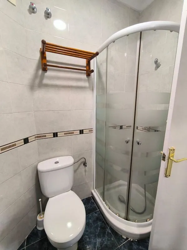 Salles de bain - Apartment with Terrace in El Molinillo, Málaga