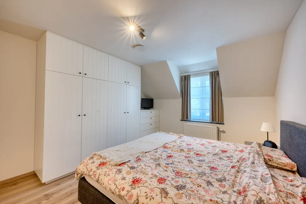 Magamistoad - Semi-Open House with Garden near Centre