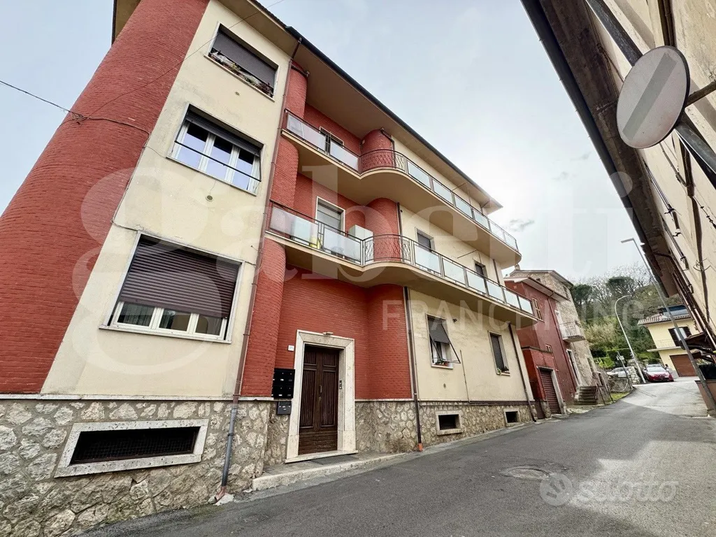 Extérieur - First Floor Flat with Fireplace in Orte