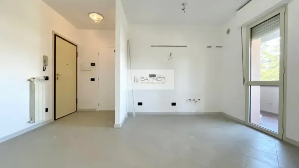 Toad - Rusticated Flat with Balcony in Capannori