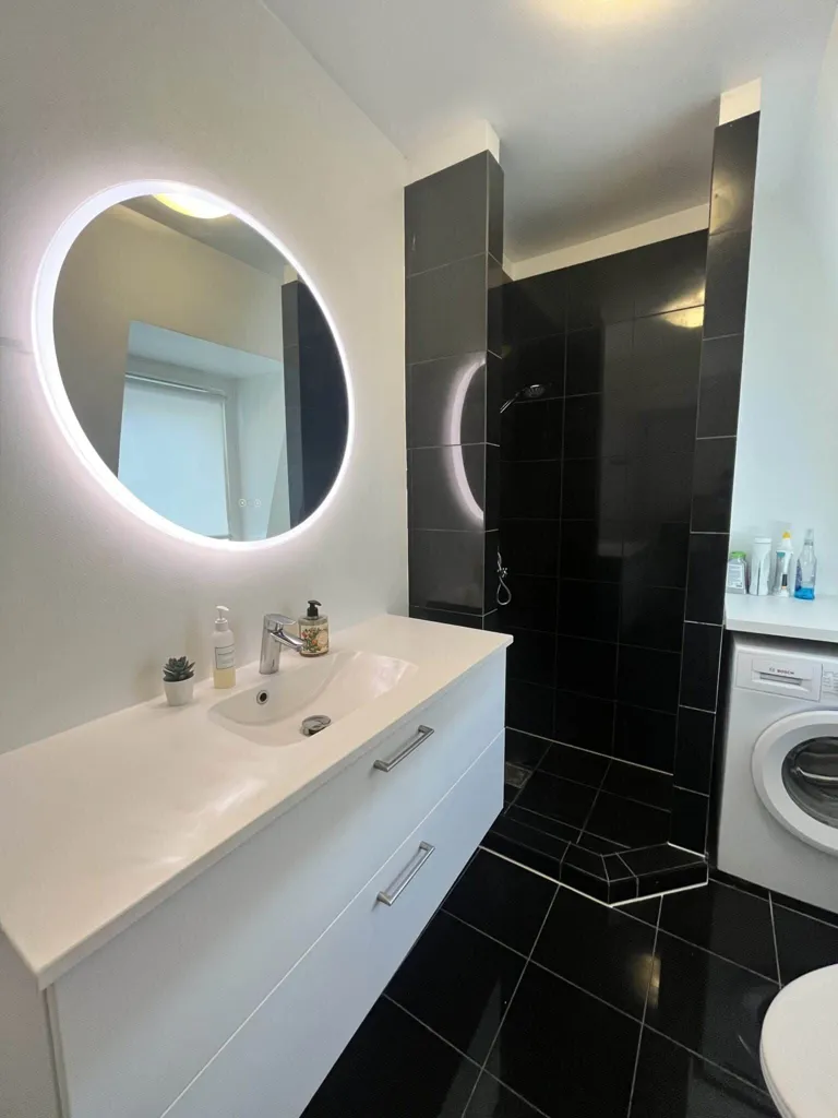 Salles de bain - Furnished Penthouse with Views in Gentofte