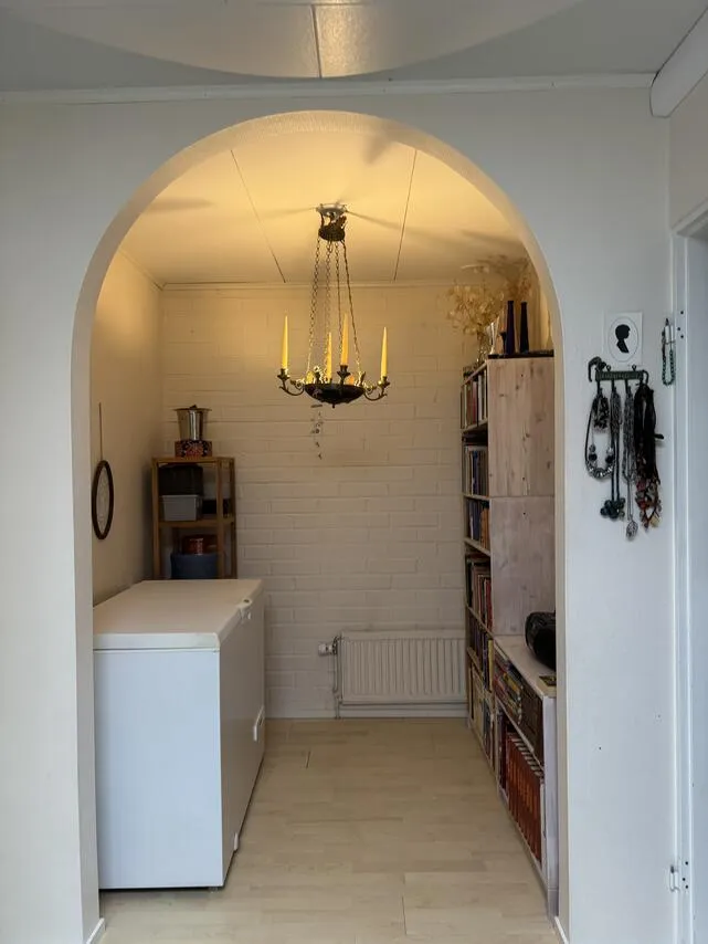 hallway_entrance