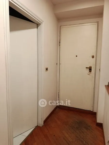 Esik - Converted Apartment with Terrace in Asti