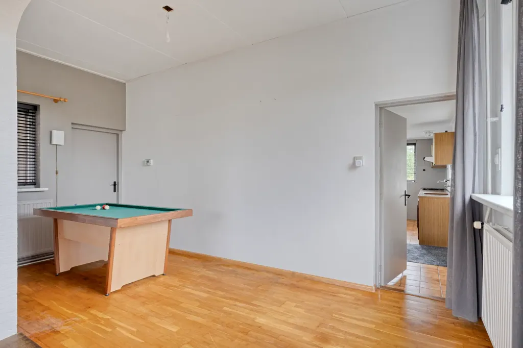 5-room house in Nieuw-vossemeer