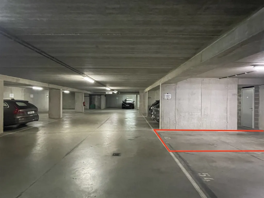 Garaaž - Underground Parking in Brussels