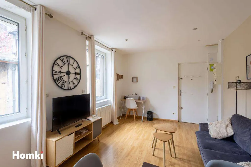 Séjour - Appartement T2 en Centre-ville à Saint-Étienne