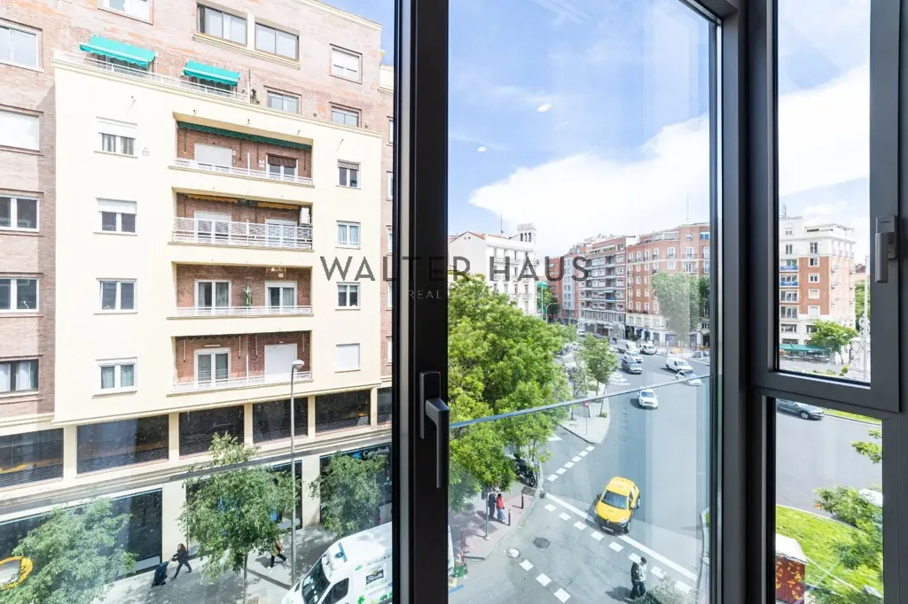 Pièces - Modern Apartment with Solar Panels in Chamberí, Madrid
