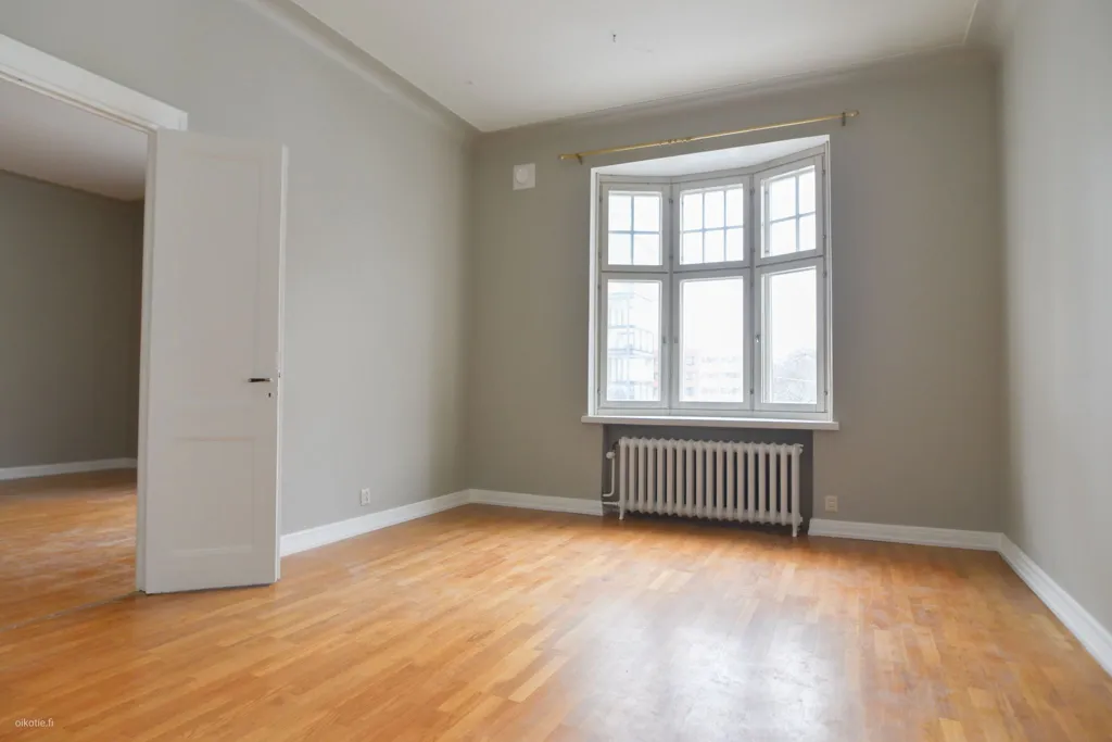 Pièces - Bright Apartment with Historic Charm in Turku Centre