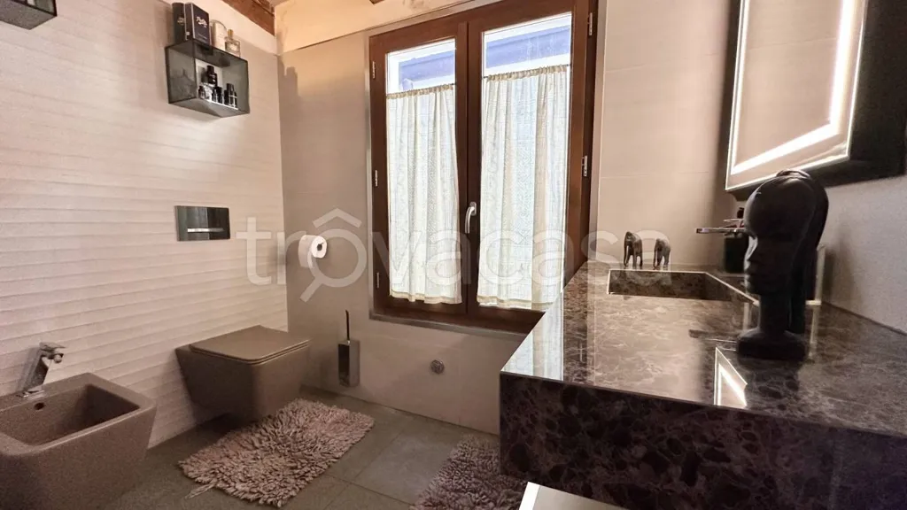 Salles de bain - Quadruplex with Rooftop Terrace in Trieste