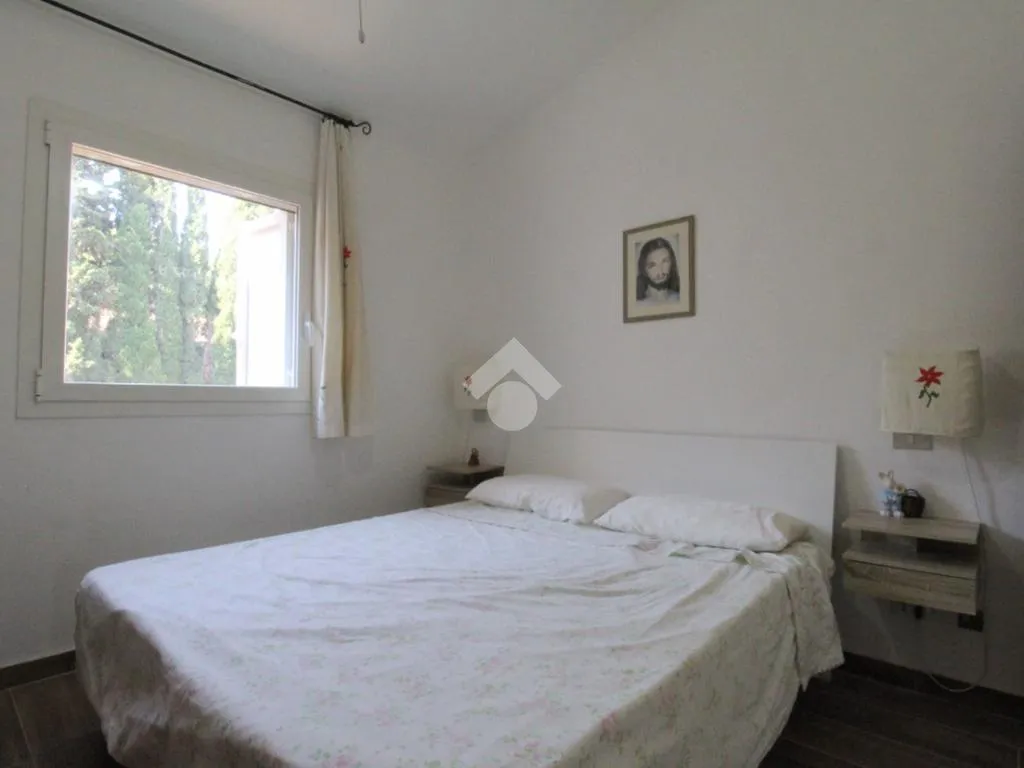 Camere da letto - Fully Rented Trilocale with Balcony in Capo Piccolo
