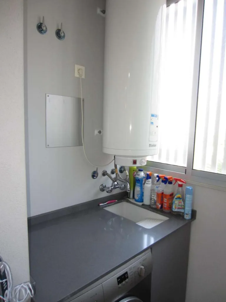 Buanderie - Apartment with Pool in Fuengirola's Miramar