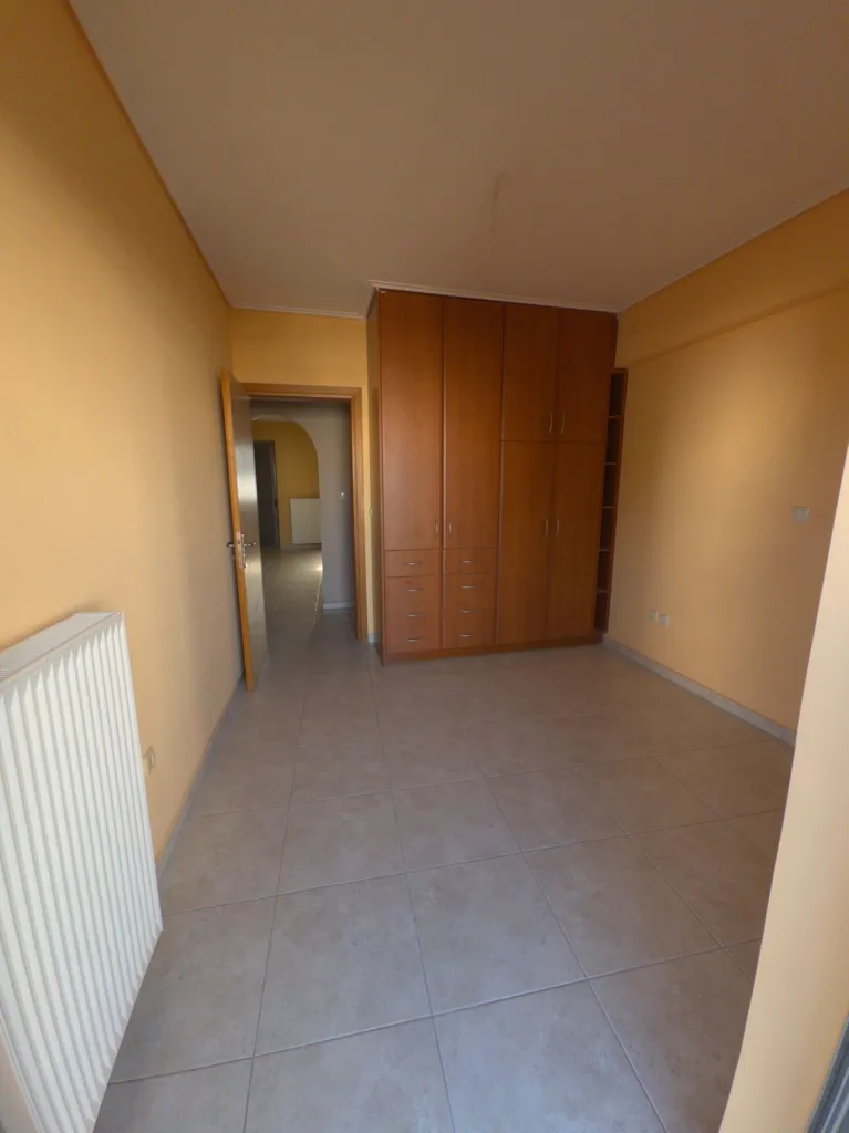 Elutuba - Bright Apartment with Balcony in Athens Centre