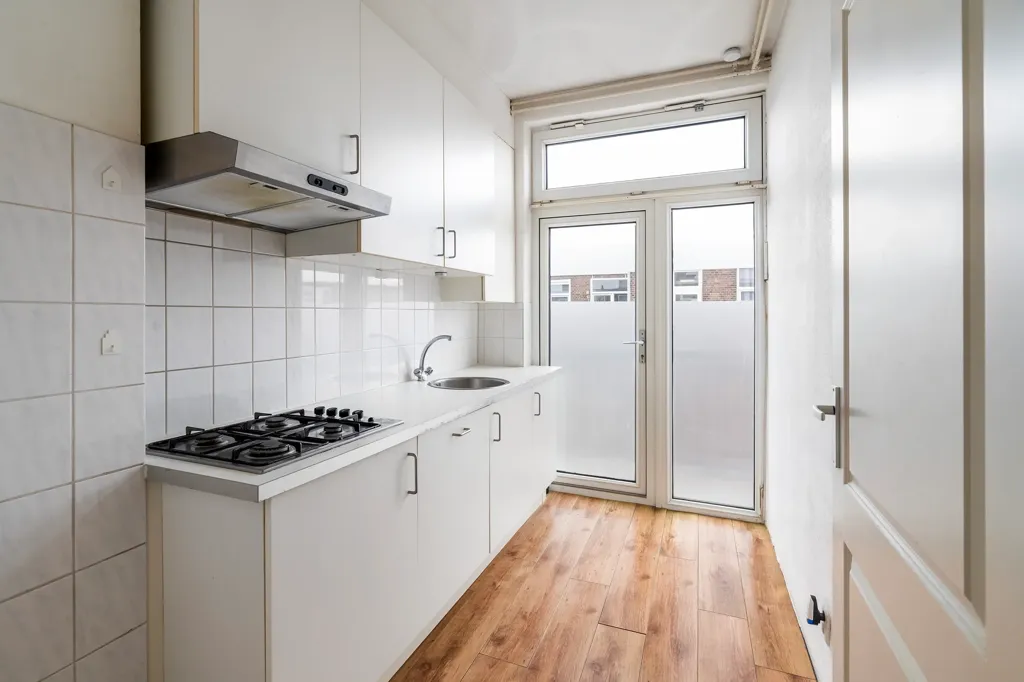 3-toaline korter asukohas Den Haag