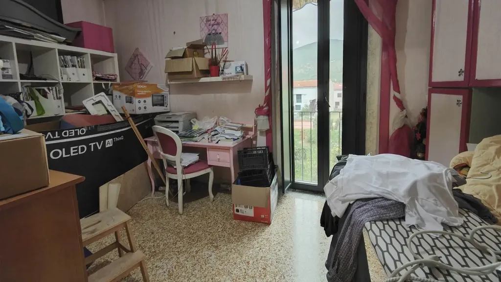 Chambres - Three-Bedroom Apartment with Terrace in Serino